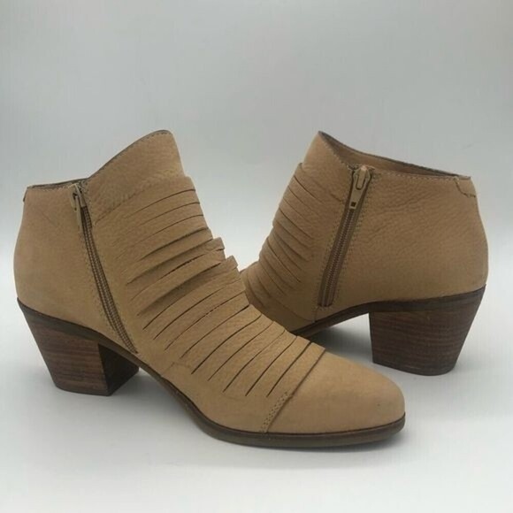 Lucky 🍀 Brand Booties 100% Leather - Picture 5 of 7